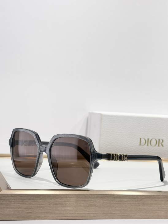 Picture of Dior Sunglasses _SKUfw76989615fw